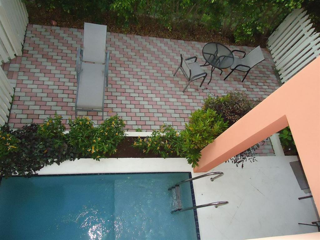 Augusta'S Apartments Rodney Bahía Habitación foto